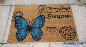 Image of Le Papillon