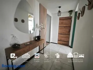 Image of Calais Plage-Gare Appartement élégant tout équipé