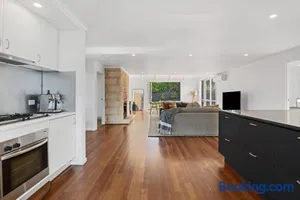 Image of Back Beach Portsea