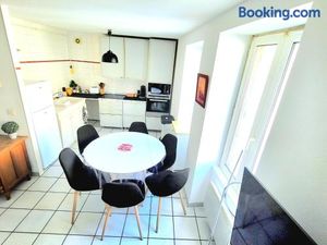 Image of Appartement 2 chambres CENTRE VILLE au calme