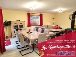 Image of Les Randogodilleurs avec Jacuzzi à 2kms des pistes et 350m du Théatre du Peuple !