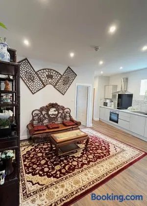 Image of Moseley Village Apartments