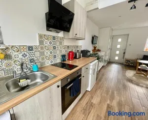 Image of The Corner House - Modern Chesterfield Town Centre Apartments