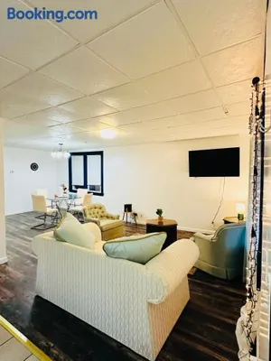 Image of Peaceful Nest 30 minutes away from Niagara Falls