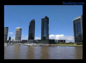 Image of Stylish Apartment Quiet Stay Close to CBD