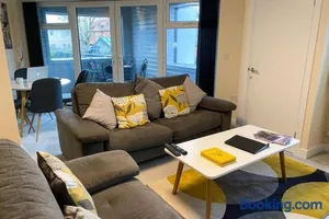Image of 13 The Grosvenor, luxury flat, central Newmarket,