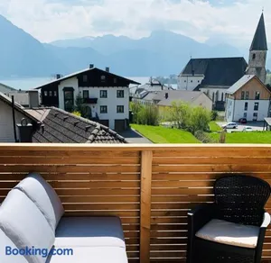 Image of Traum Panorama Apartment mit Berg & Seeblick