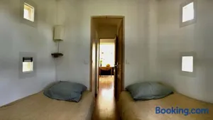 Image of La Tiny