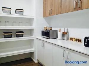 Image of Nagambie Living