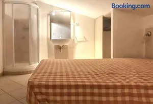 Image of Maison en campagne près de Belgodère avec piscine partagée.