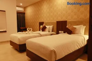 Image of Sens Resisdency
