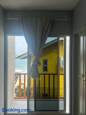 Image of Beach Shack Loft Side Seaview