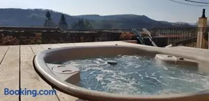 Image of Les Terrasses Dorées - Chambres d'hôtes de charme & Jacuzzi