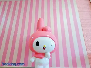 Image of Puchong HELLO KITTY Fully Air-Con Suite