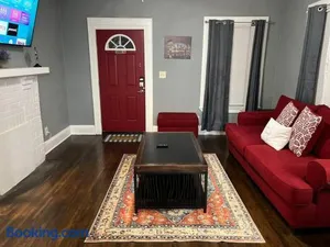 Image of Serene Getaway with Fast Wi-Fi Deck Fire Pit Roku