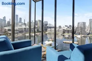 Image of Docklands Harbour View 3BR with Free Parking