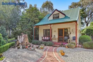 Image of Ballarat Cottages