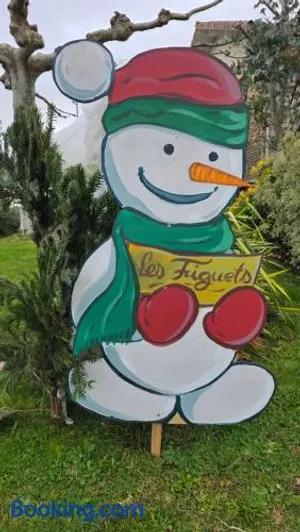 Image of Les Figuets