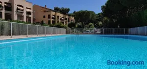 Image of Appartement de charme wi-fi ,clim, garage jardin privés, piscine environnement arboré