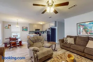 Image of Palm Getaway