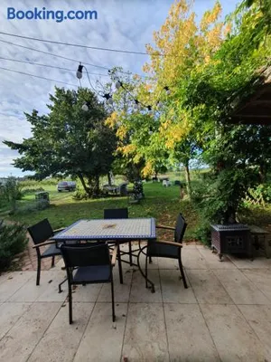 Image of 299 Bigaroux