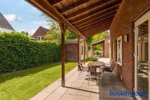 Image of Summio Bosparc de Hoevenaer