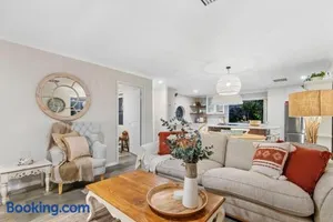 Image of Coastal Retreat Modern Home in Scarborough