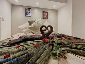 Image of Valentine's secret Room