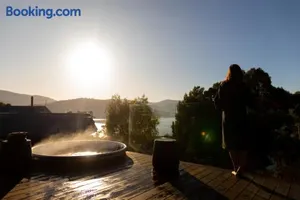 Image of Woodland Bay Retreat-Hot tub,Sauna and Bayview Retreat