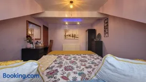 Image of Another sweet home