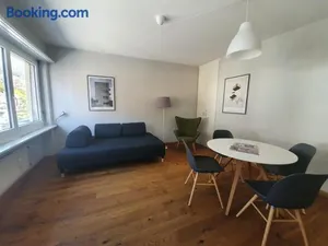 Image of Fidanza 2 in center of Brissago