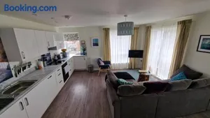 Image of Number 10 Stunning Apartment, Fantastic Location!
