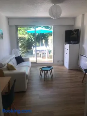 Image of Studio Les Pétrels avec terrasse et jardinet à 2 pas de la plage