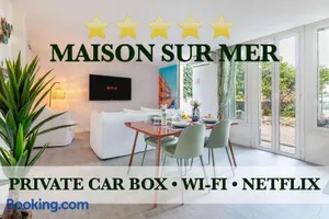 Image of MAISON SUR MER - Garage & Jardin