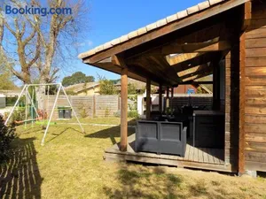 Image of Les Mathes La Palmyre - MAISON CABANE des TRAPPEURS - PROCHE COMMERCES