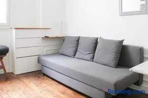 Image of Nice studio with Wifi near Montparnasse