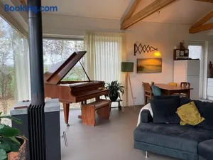 Image of Beautiful Countryside house, close to Amsterdam