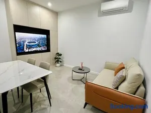 Image of Modern Unit in MacGregor