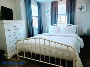 Image of Private Duplex Near BWI Easy Access to I95