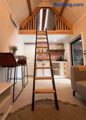 Image of Tiny house met heerlijke hottub & buitenkeuken