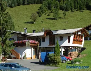 Image of Rauwieslhof