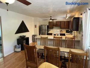 Image of Great location, right by beaches and snorkeling!