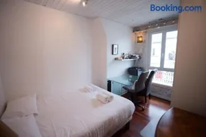 Image of Cozy 1 Bedroom Apartment In 14th