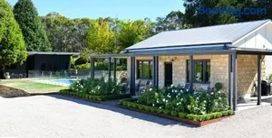 Image of Adelaide Hills luxury cottage spectacular views