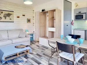 Image of Studio avec parking à 2 pas de la plage, Merville-Franceville - FR-1-788-54