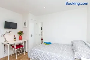 Image of Bristol City Budget Studio Stay