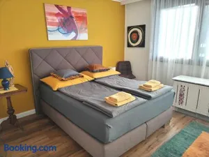 Image of Waldeslust Warmbad mit Balkon und privatem Parkplatz