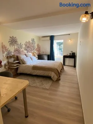 Image of Bubble rooms Chambres confortables en plein centre de Dieulefit