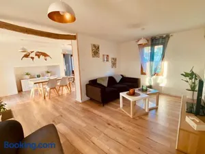Image of Aux 3 Noyers