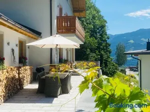 Image of Chalet Schmitten 102 by Chalet Alp Lux